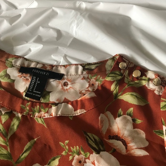 Forever 21 Blouse - Picture 3 of 3